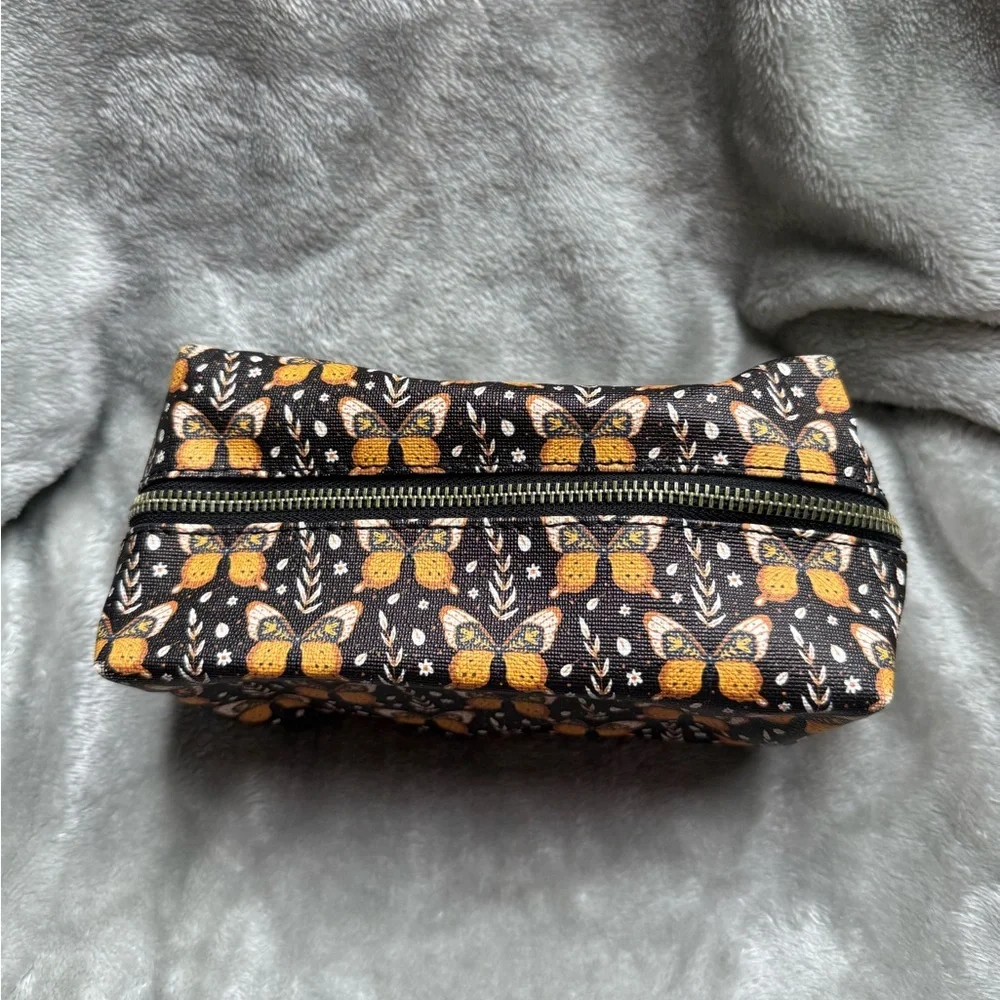 Revive Vintage Chic Butterfly Cosmetic Bag - Black and Yellow